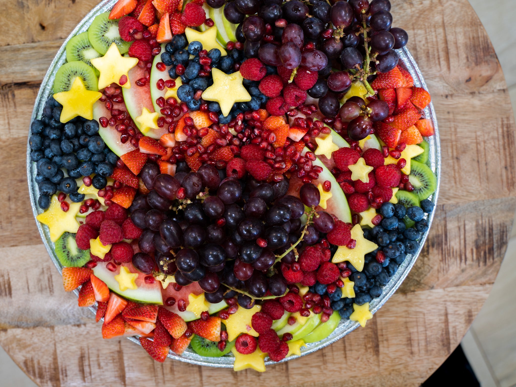 Signature Fresh Fruit Tray